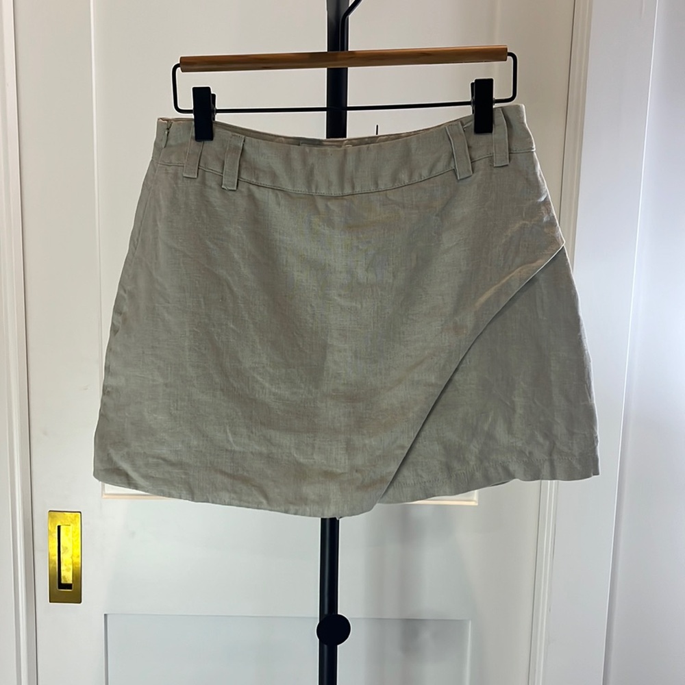 DISSH linen mini skort